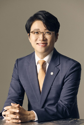 조성환 대표변호사